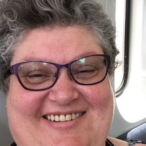 Meet your Posher, Jacqueline